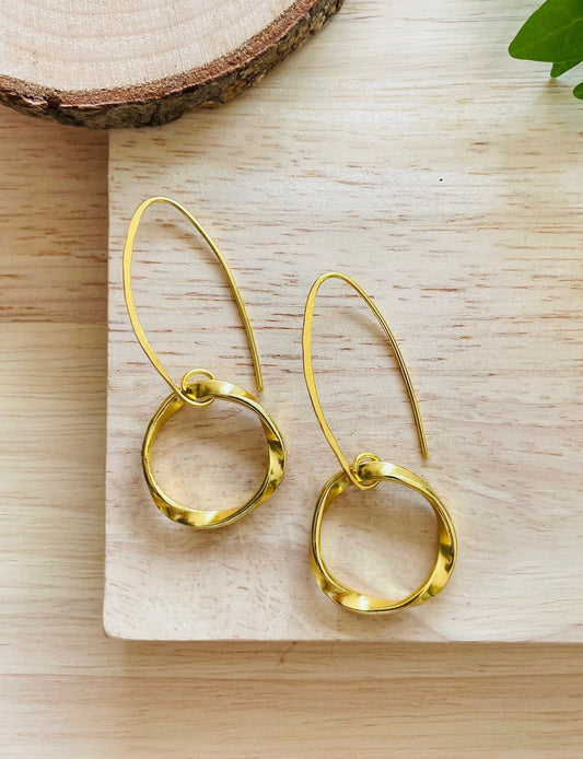 Circle Earwire Earrings – side view | Raavi Jewelry