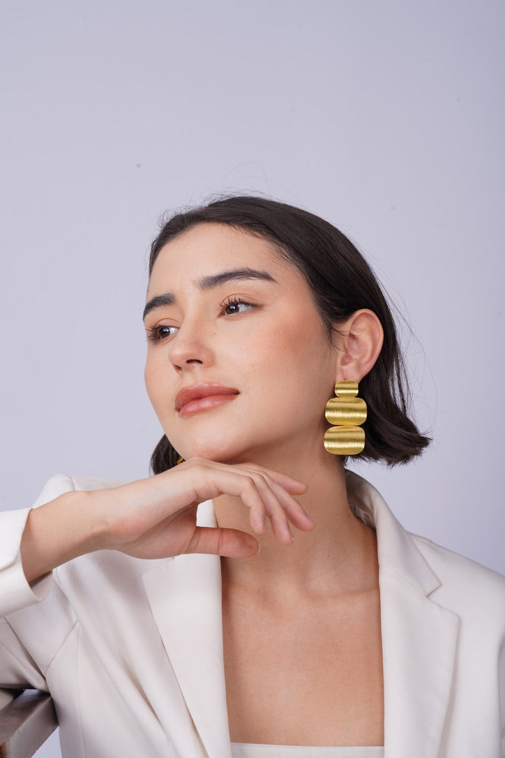 Stacked Disc Earrings – worn on model | Raavi Jewelry