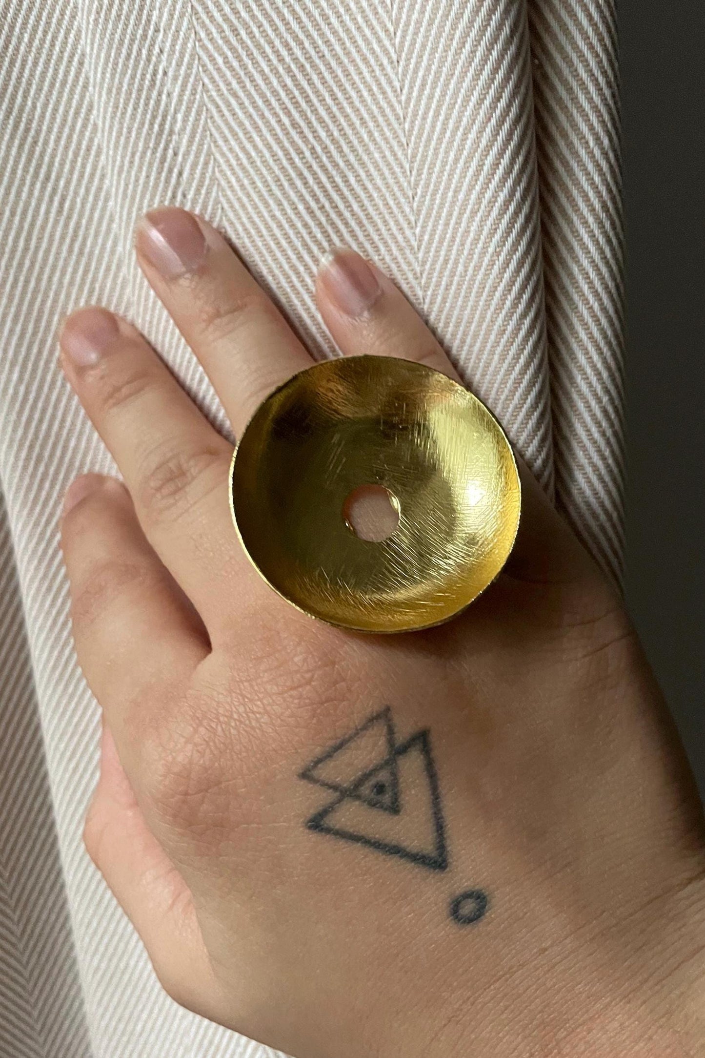 Sculptural Cocktail Ring – handmade gold-plated brass ring, nickel-free | Raavi Jewelry