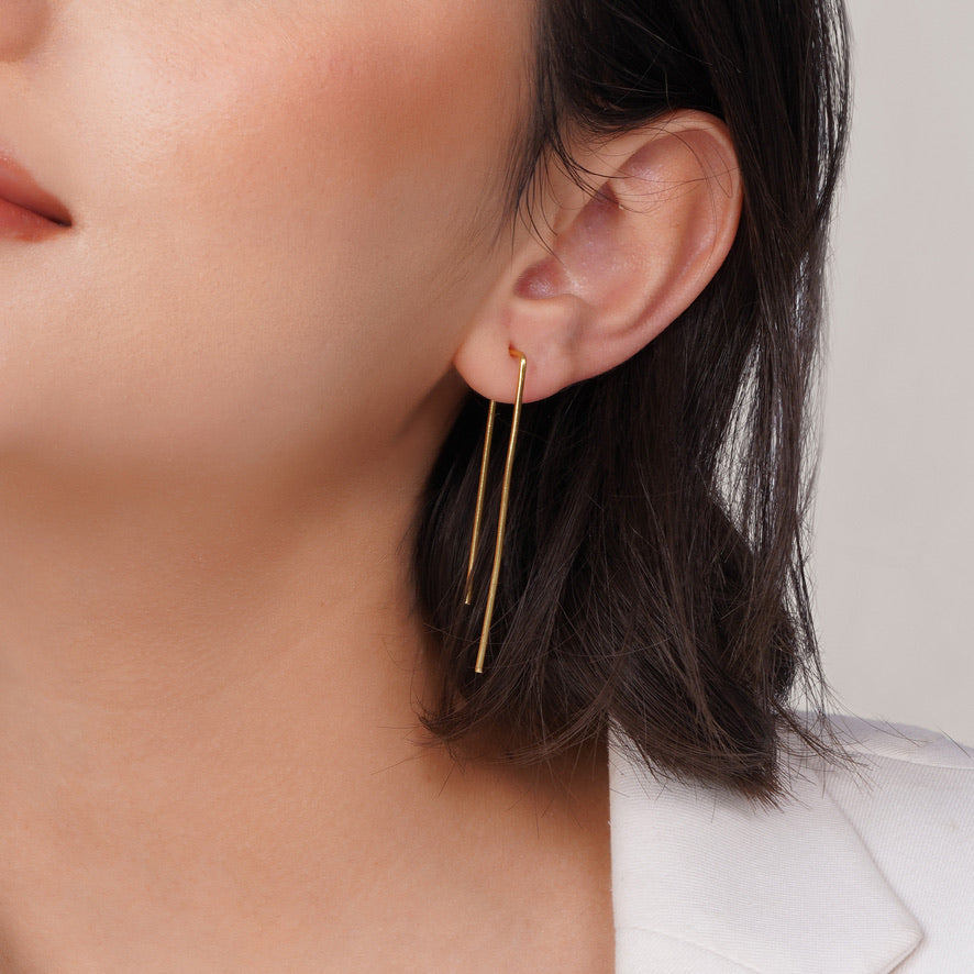 Minimal Straight Thread Earrings