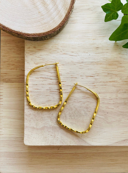 Square Hoop Earrings – detail close-up | Raavi Jewelry