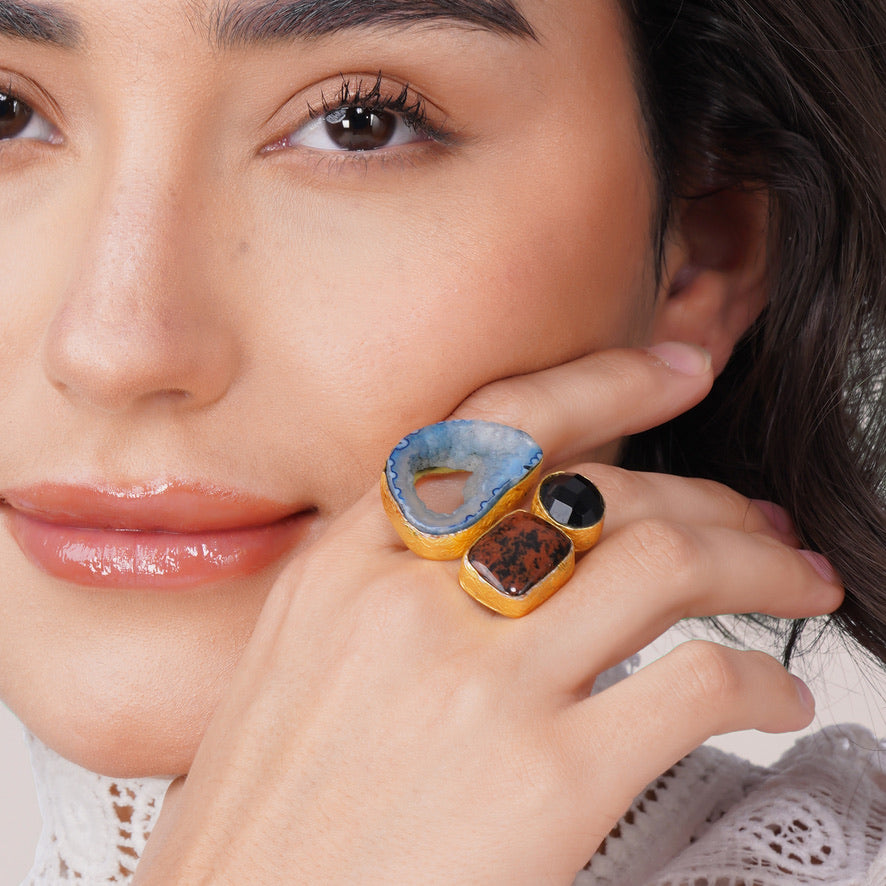 Two-Finger Agate Ring: Adjustable Band – side view | Raavi Jewelry