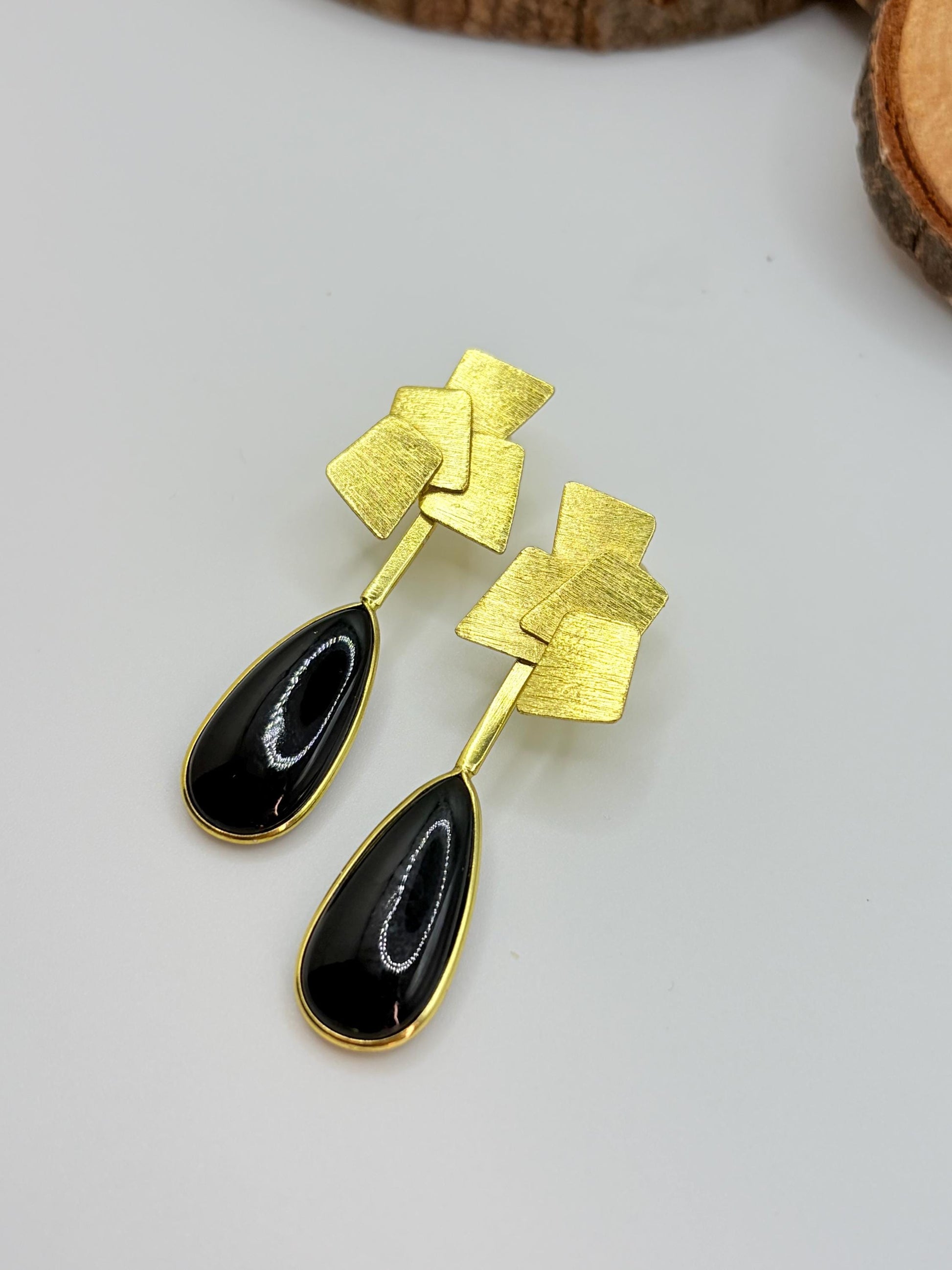 Onyx Stone Earrings – view 5 | Raavi Jewelry