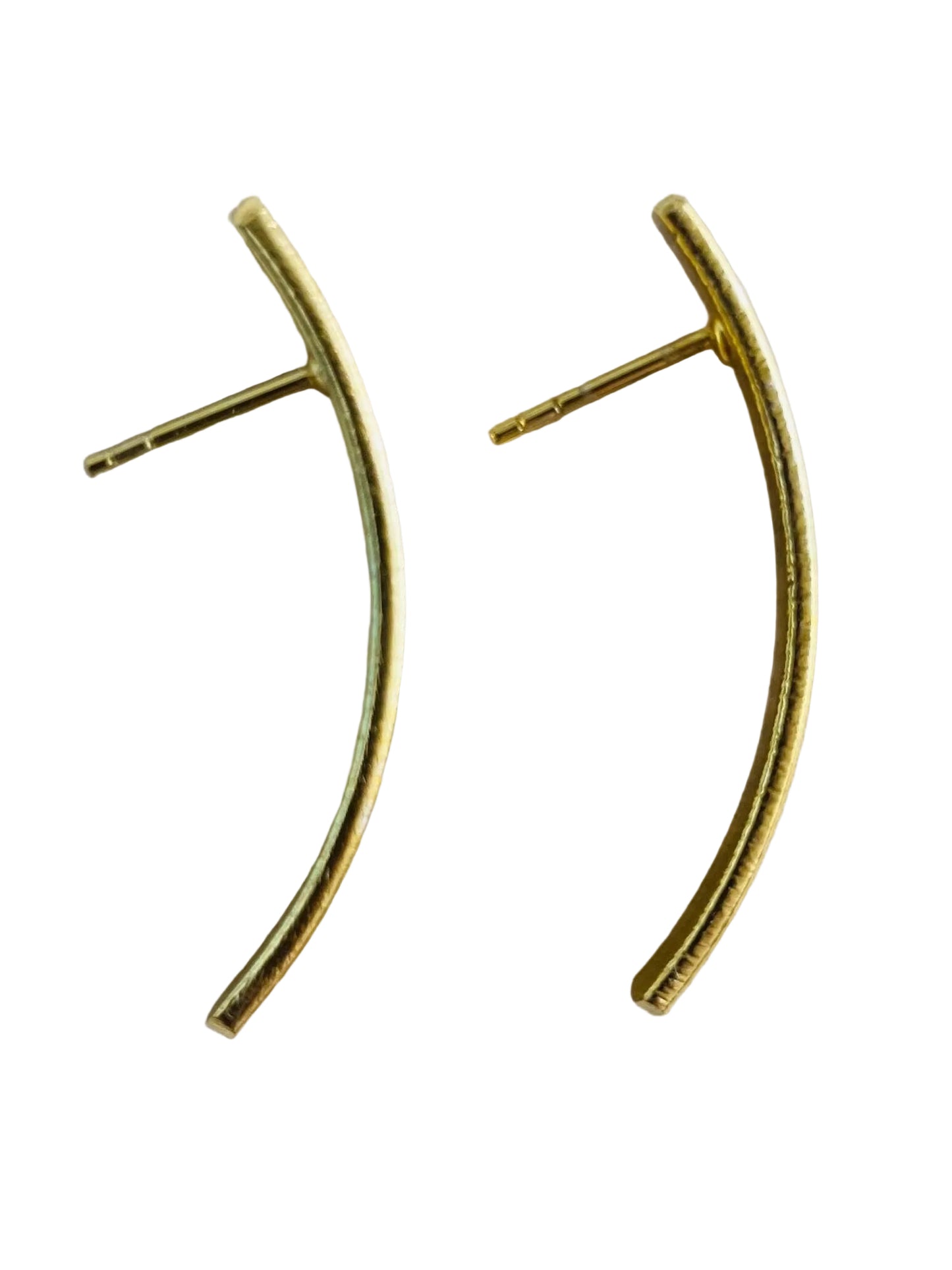 Curved Bar Earring