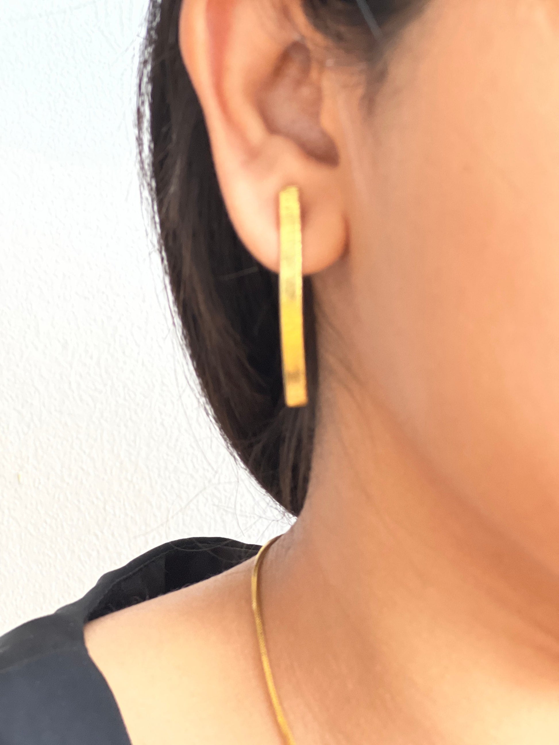 Slight Curved Bar Stud – side view | Raavi Jewelry